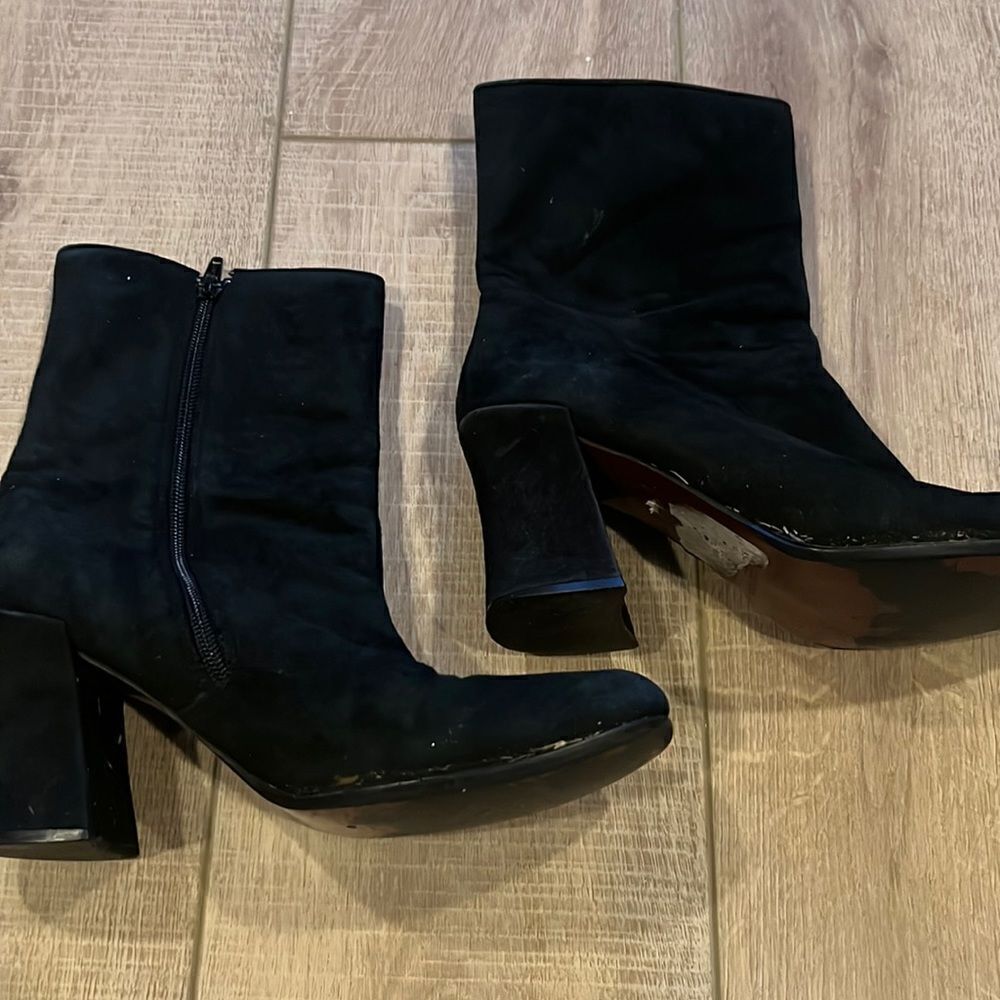 Jones New York Sport Ankle Boot Black Suede US 8.5